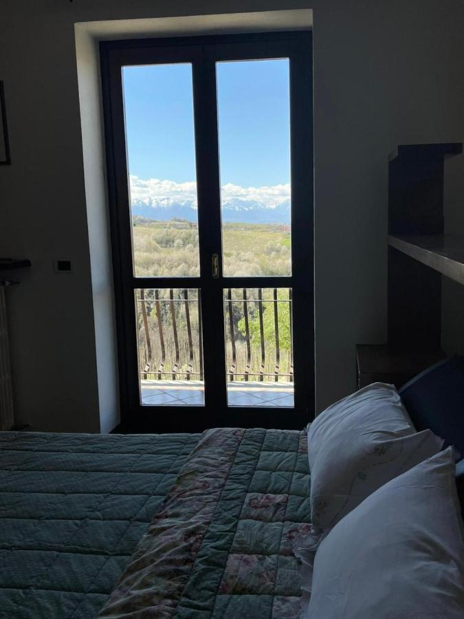 Spicchio Di Langa - Casa Indipendente Tra Le Vigne E Le Alpi Βίλα Belvedere Langhe Εξωτερικό φωτογραφία